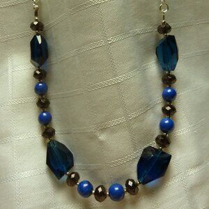No55 Beautiful handmade necklace with polished stones and earrings